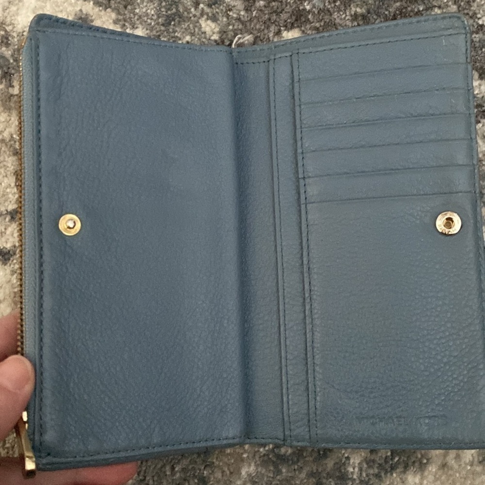 Blue Michael Kors Wallet! - Picture 4 of 7